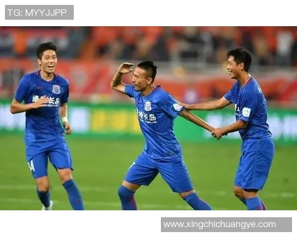 伯顿队与米堡队激战正酣谁能在这场较量中笑到最后